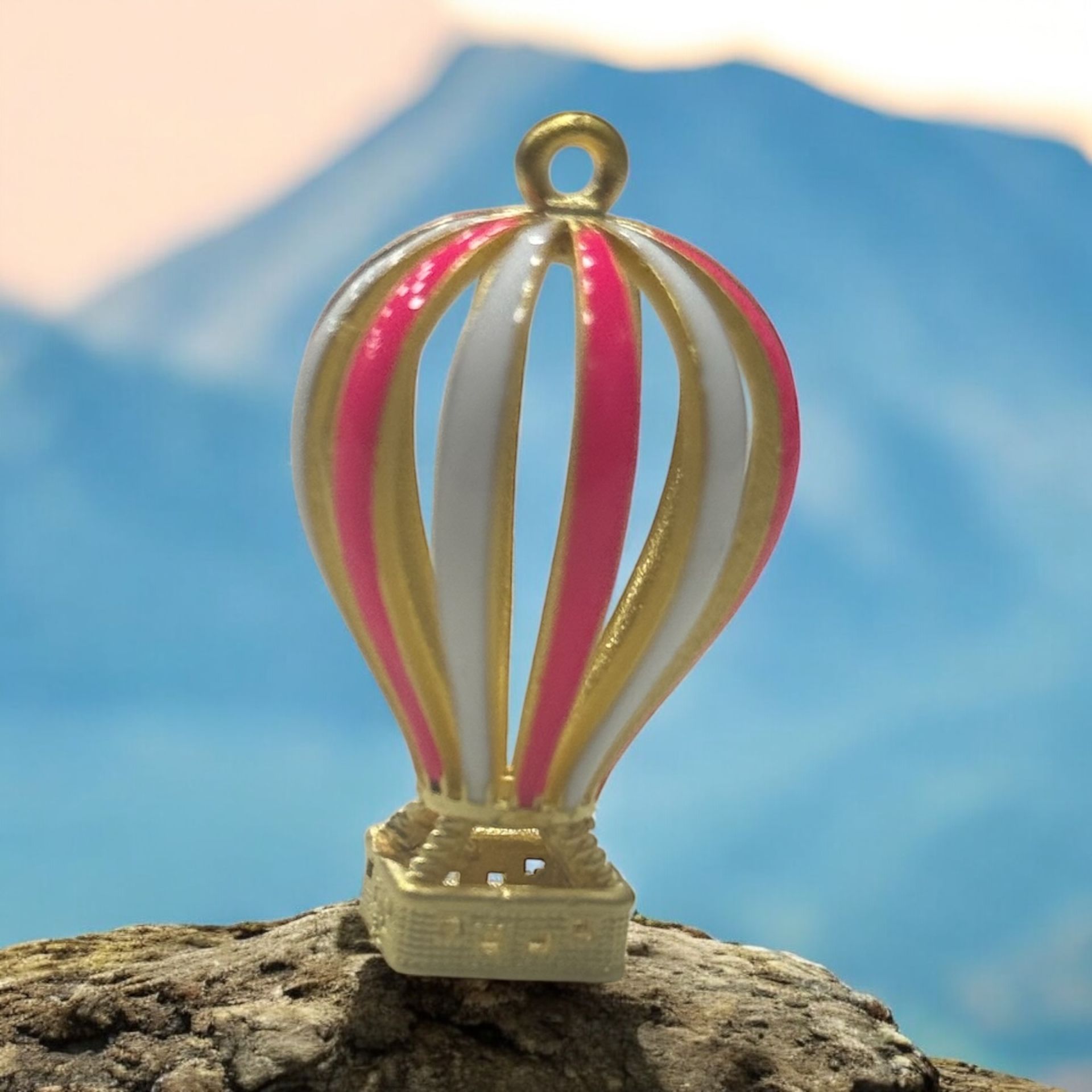 Altın Kaplama Mineli Uçan Balon Pembe