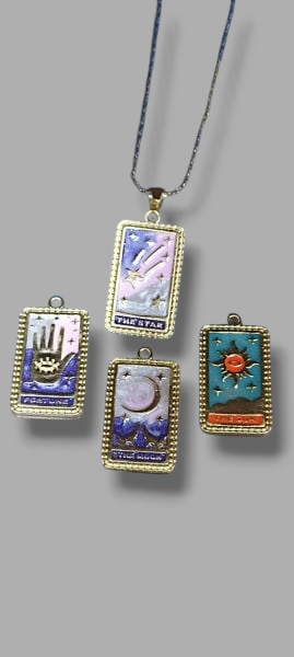 Altın & Rodyum Kaplama Güneş Tarot Kartı Model Kolye Ucu