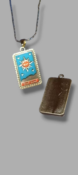 Altın & Rodyum Kaplama Güneş Tarot Kartı Model Kolye Ucu