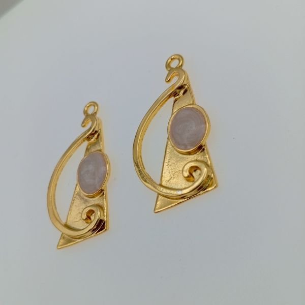 Madalyon Kolye Ucu Antik Mat Altın Beyaz