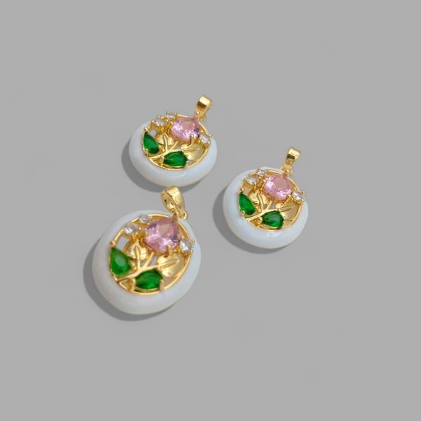 Çerçeve İçinde Taşlı Çiçek