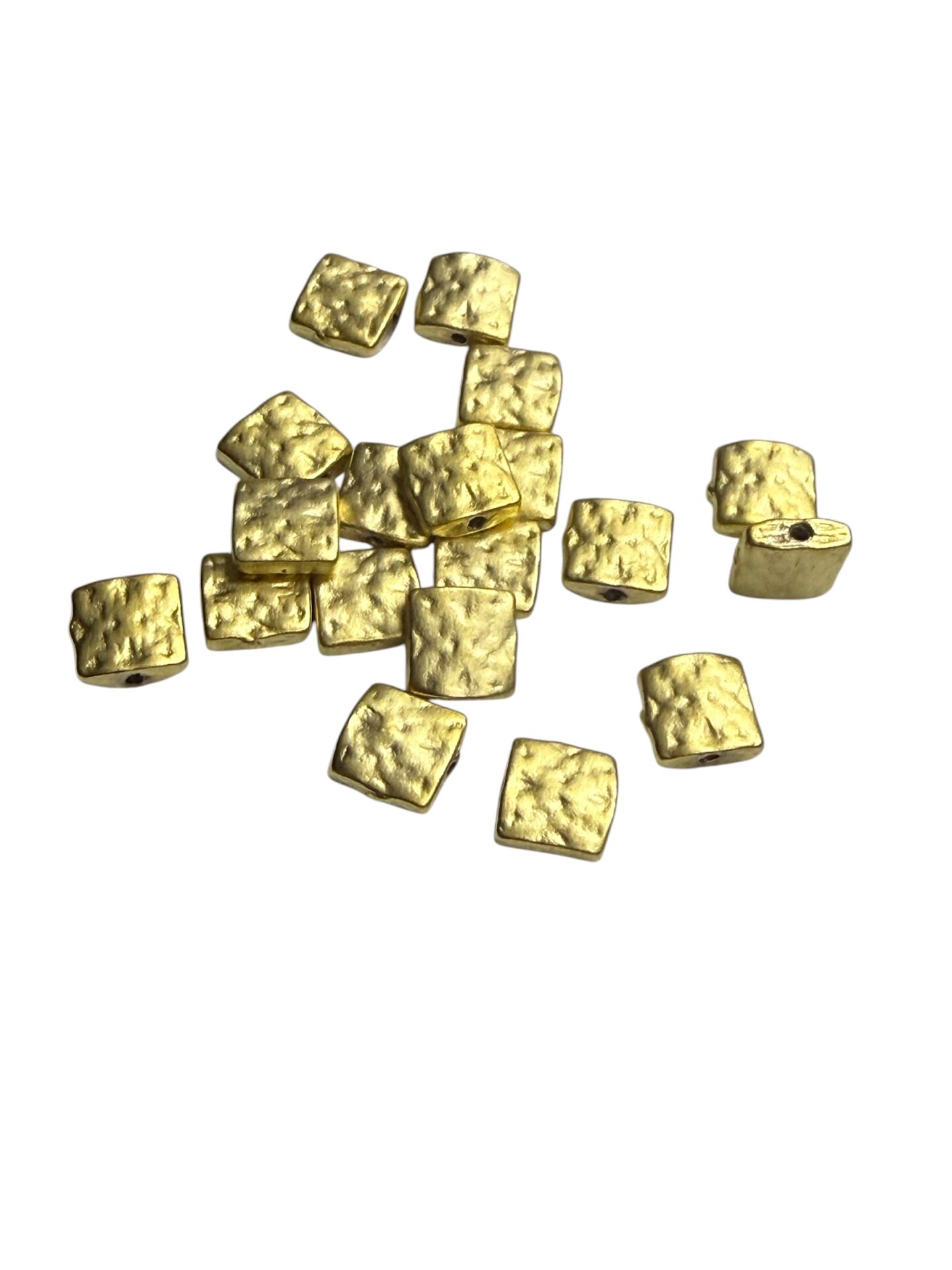 Mat Altın Kaplama Dövme Desenli Kare Bileklik Malzemesi