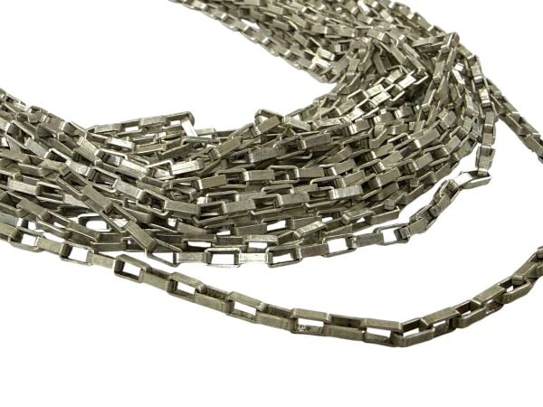 Mat Gümüş Kaplama Kutu Zincir (1 Metre)