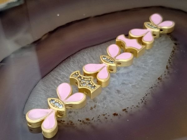 Taşlı Mineli Bileklik Ara Malzemesi Mat Altın Kaplama Pembe Kelebek