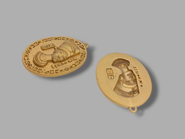 Garantili ve Alerji Yapmaz Mat Altın Kaplama Nefertiti Sallantı