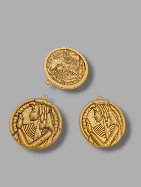 Garantili ve Alerji Yapmaz Mat Altın Kaplama Nefertiti Sallantı