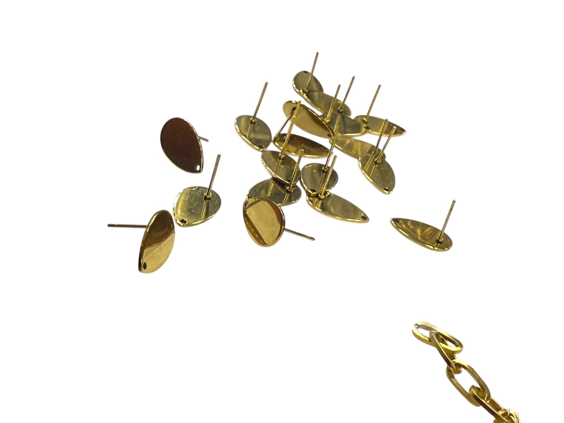 15 X 9 mm Çelik Damla Küpelik