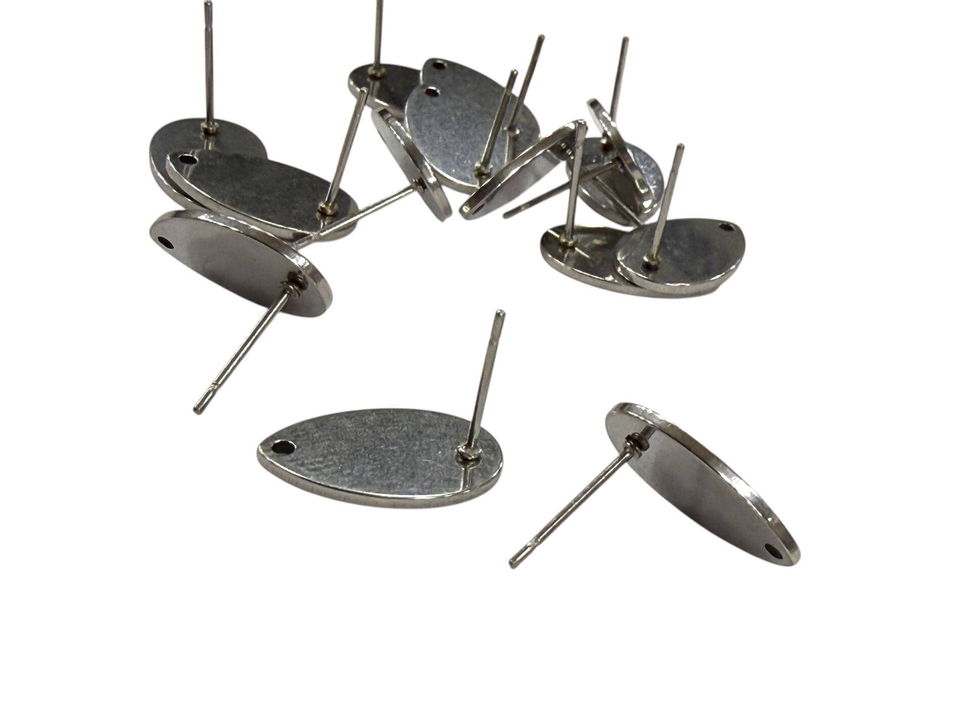 15 X 9 mm Çelik Damla Küpelik