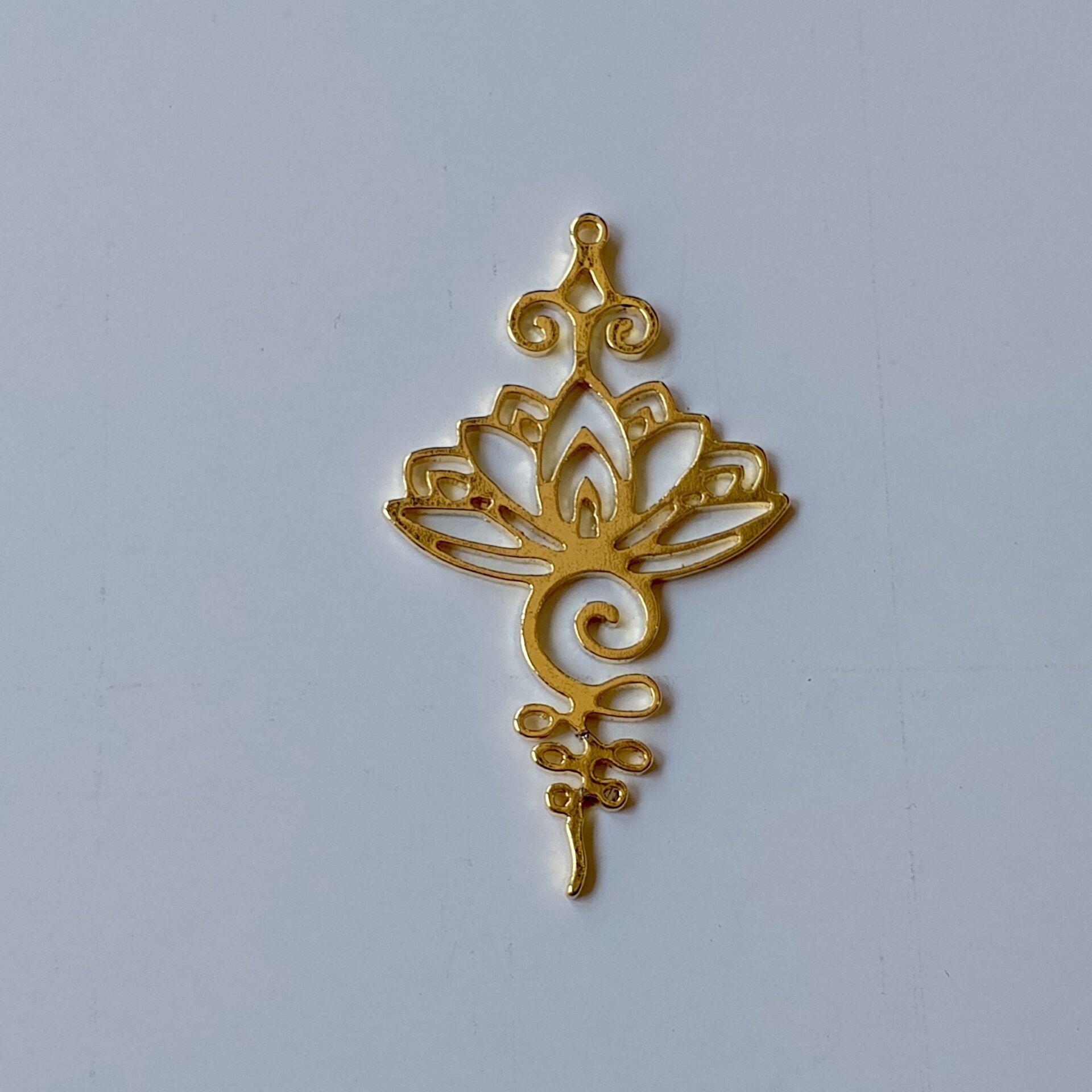 Lotus Çiçeği Kolye Ucu